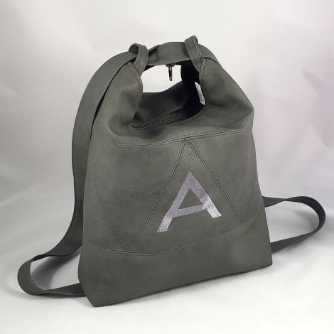 CARIS Taschen - personalisierter Handtaschenrucksack mit Monogramm
